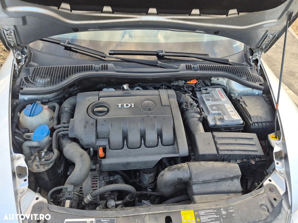 Skoda Octavia 2.0 TDI Ambiente 4x4 - 11