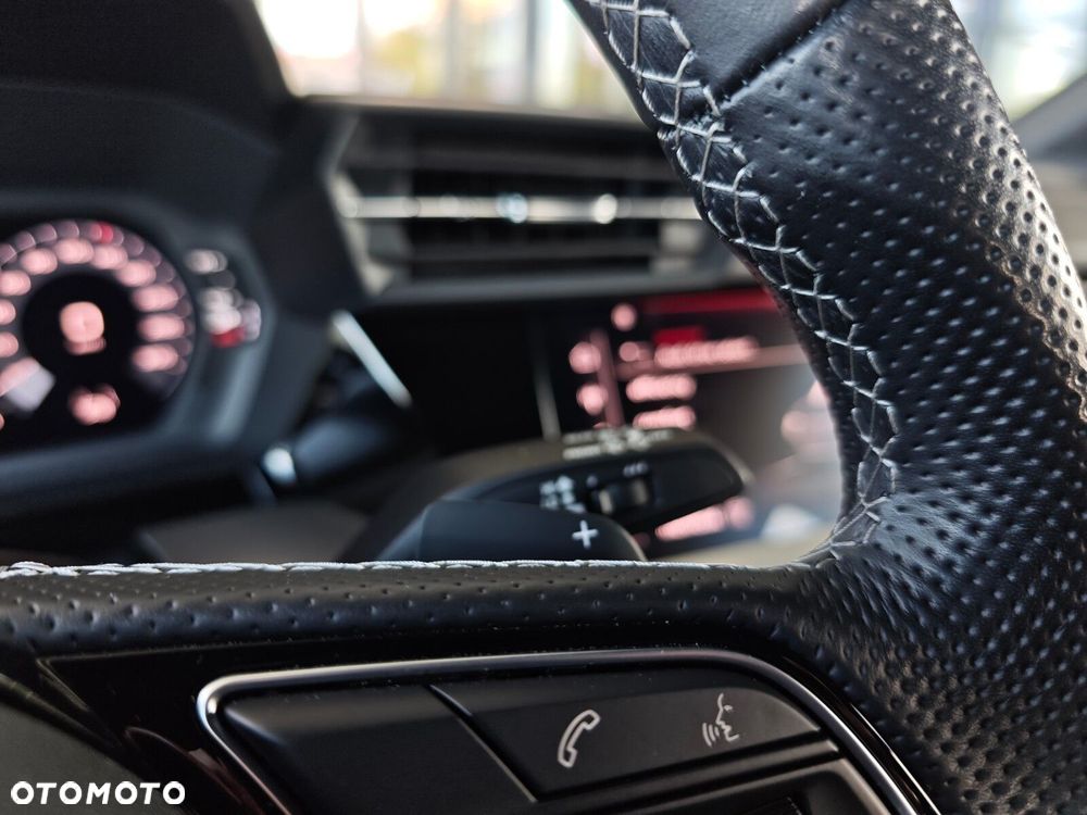 Audi S3 Sportback TFSI Quattro S tronic - 28