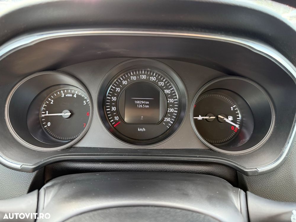 Renault Megane TCe GPF Life - 9