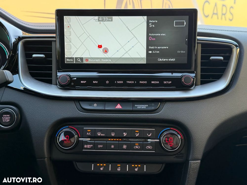 Kia XCeed - 16