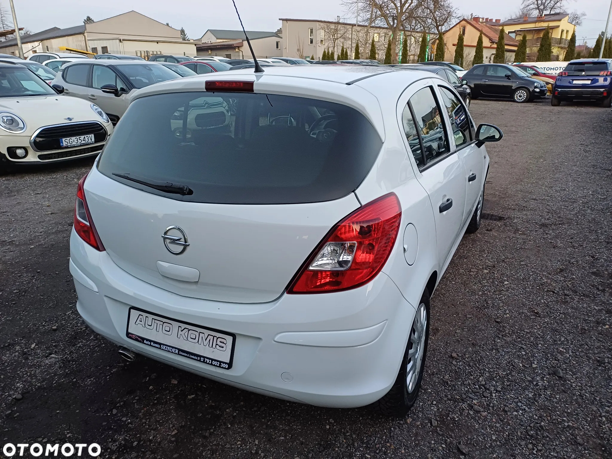 Opel Corsa 1.2 16V Enjoy - 6
