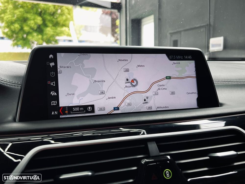 BMW 740 d xDrive Pack M - 23