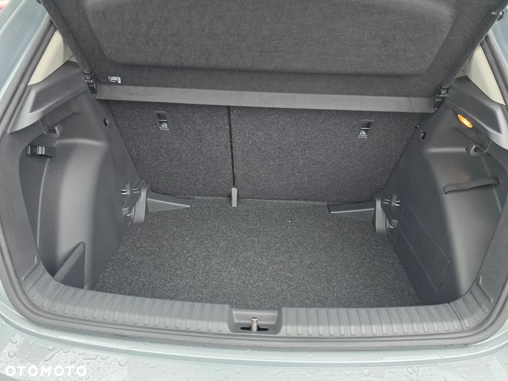 Skoda Fabia 1.0 TSI Drive DSG - 13
