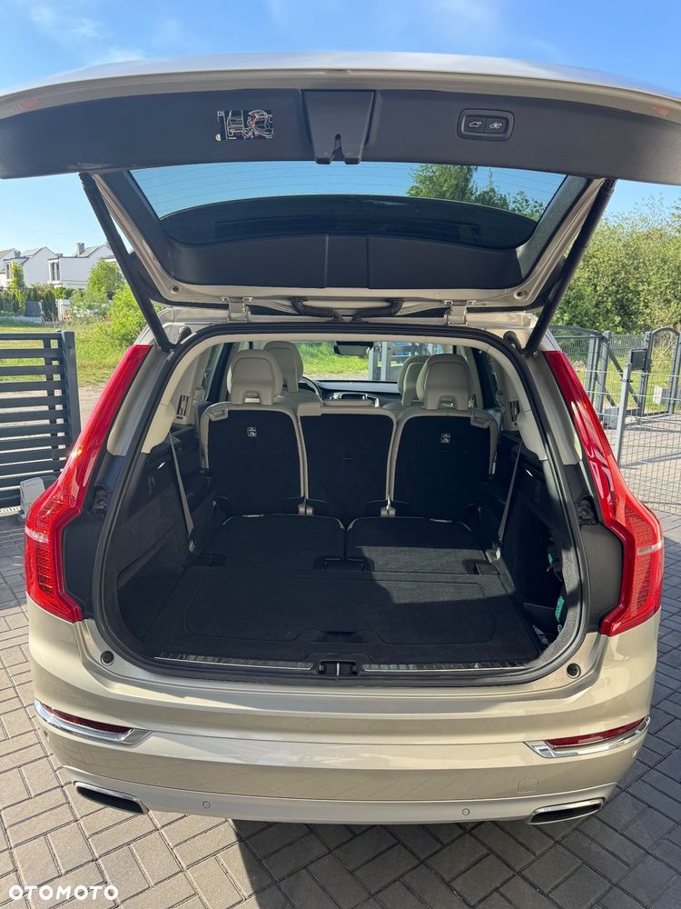 Volvo XC 90 D5 AWD Inscription 7os - 14