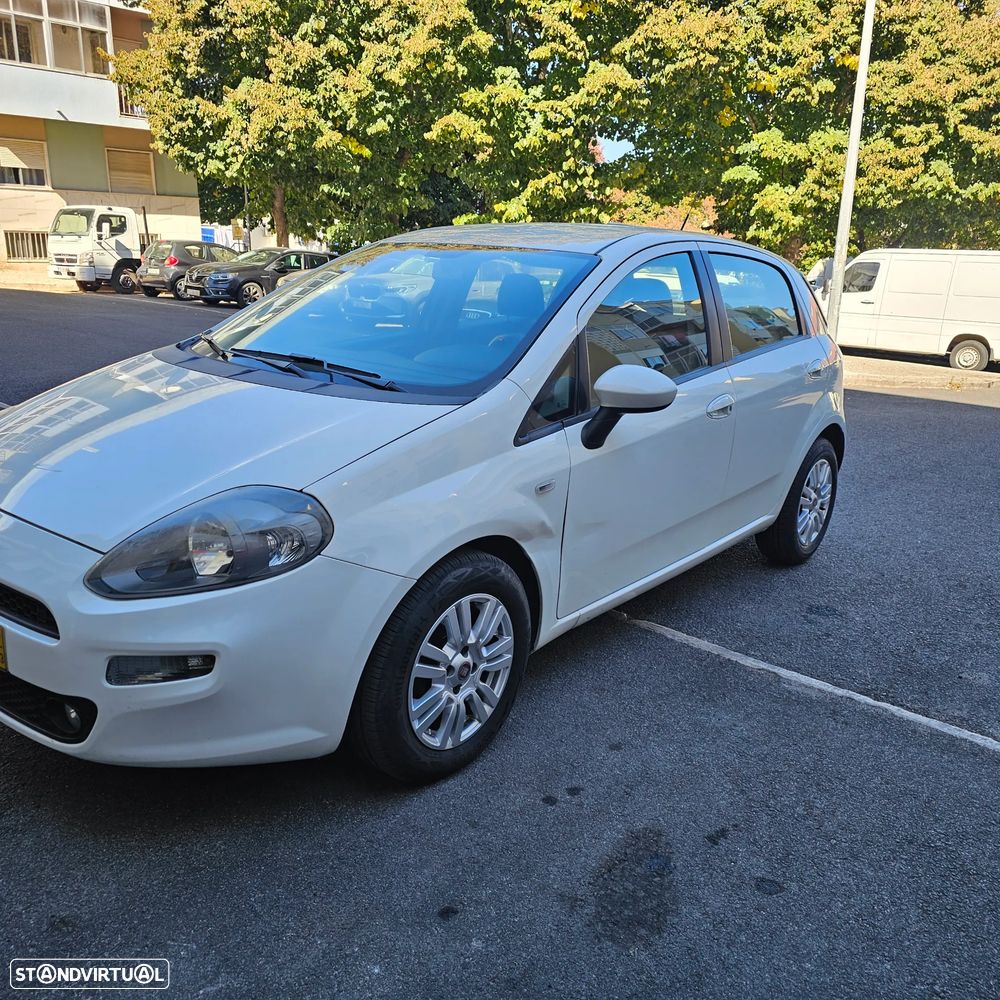 Fiat Grande Punto 2015 photo 3