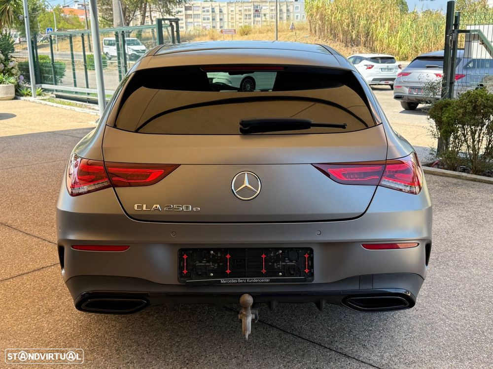 Mercedes-Benz CLA 250 e Shooting Brake AMG Line - 25