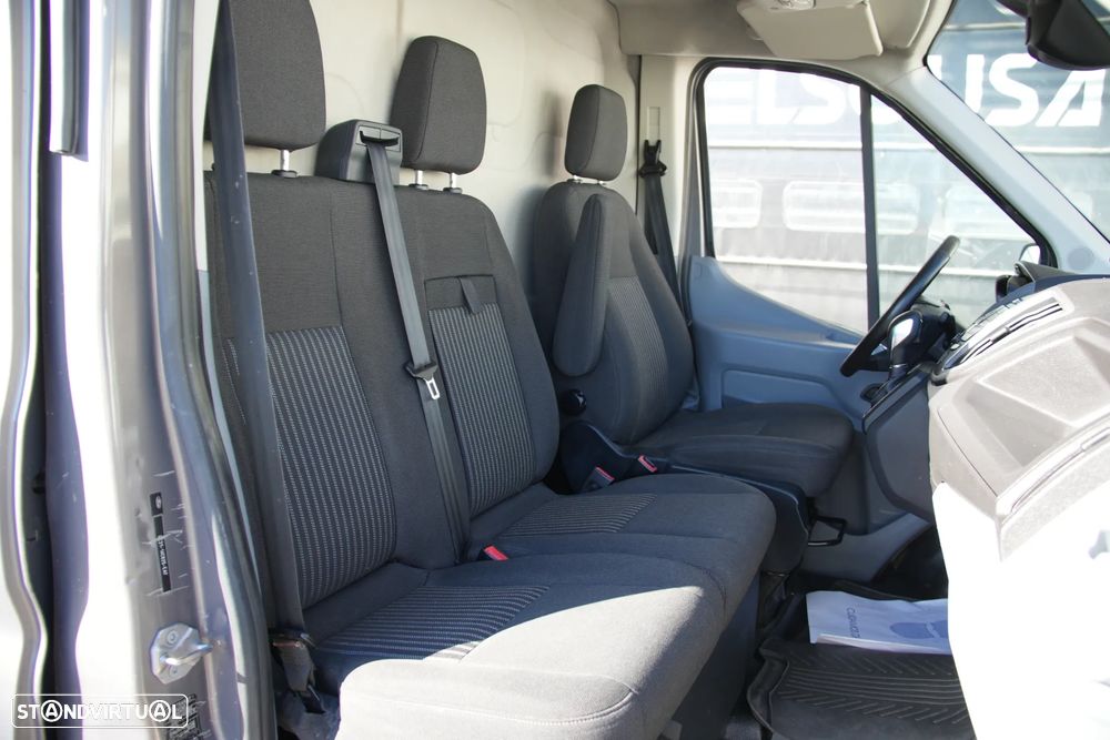 Ford Transit Automatica 2.0EcoBlue 130cv - 12