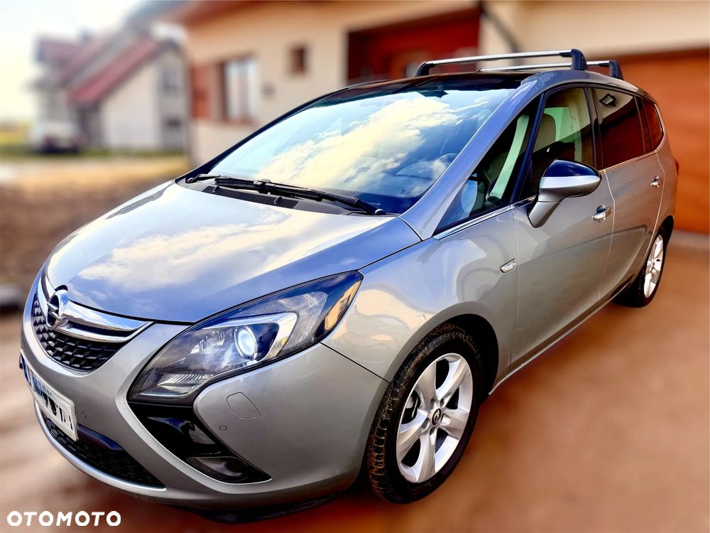 Opel Zafira 2.0 CDTI Cosmo - 1