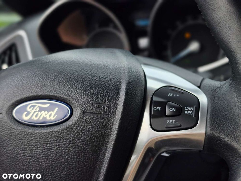 Ford B-MAX - 37