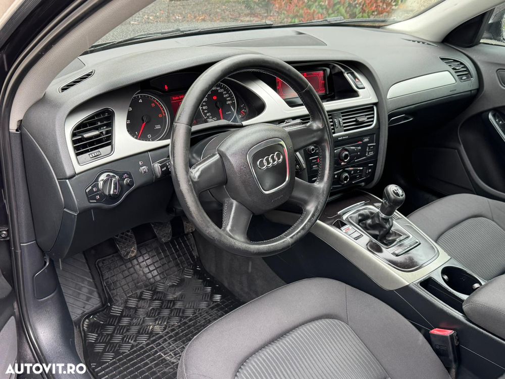 Audi A4 2.0 TDI DPF Ambiente - 6