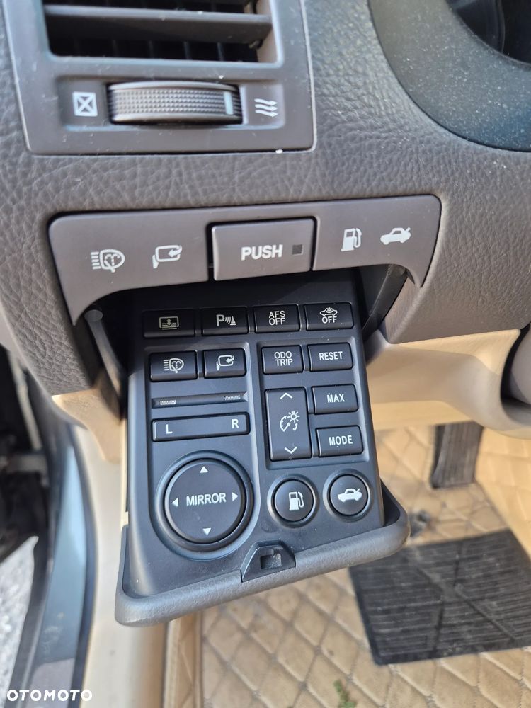 Lexus GS 300 Classic - 12