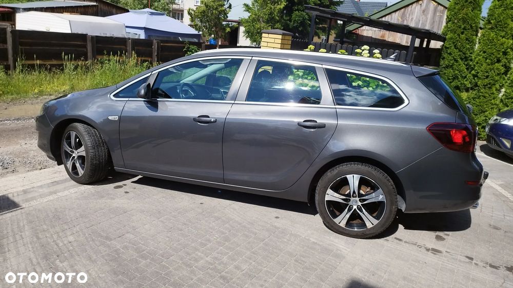 Opel Astra 1.4 T Cosmo - 10