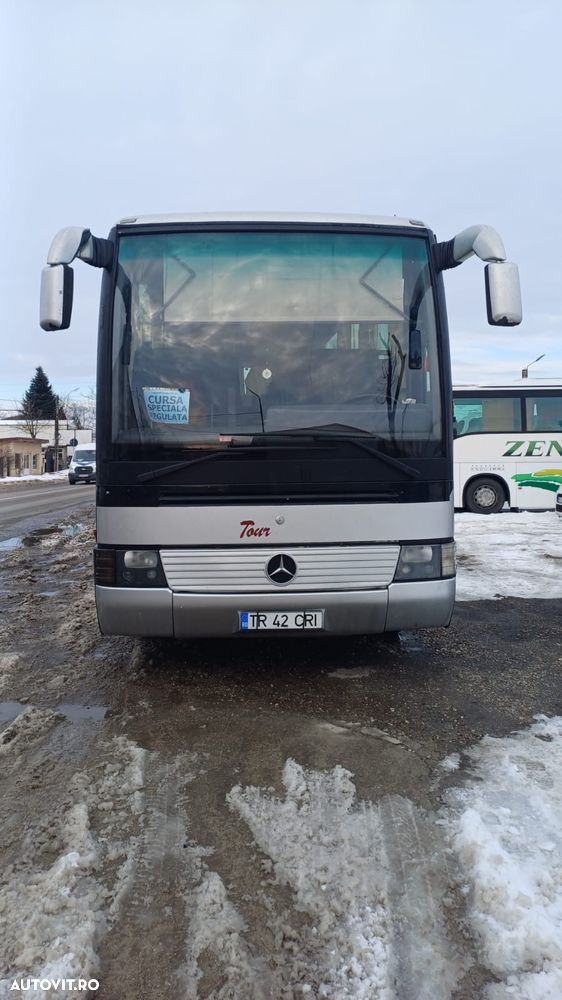 Mercedes-Benz 404 - 2