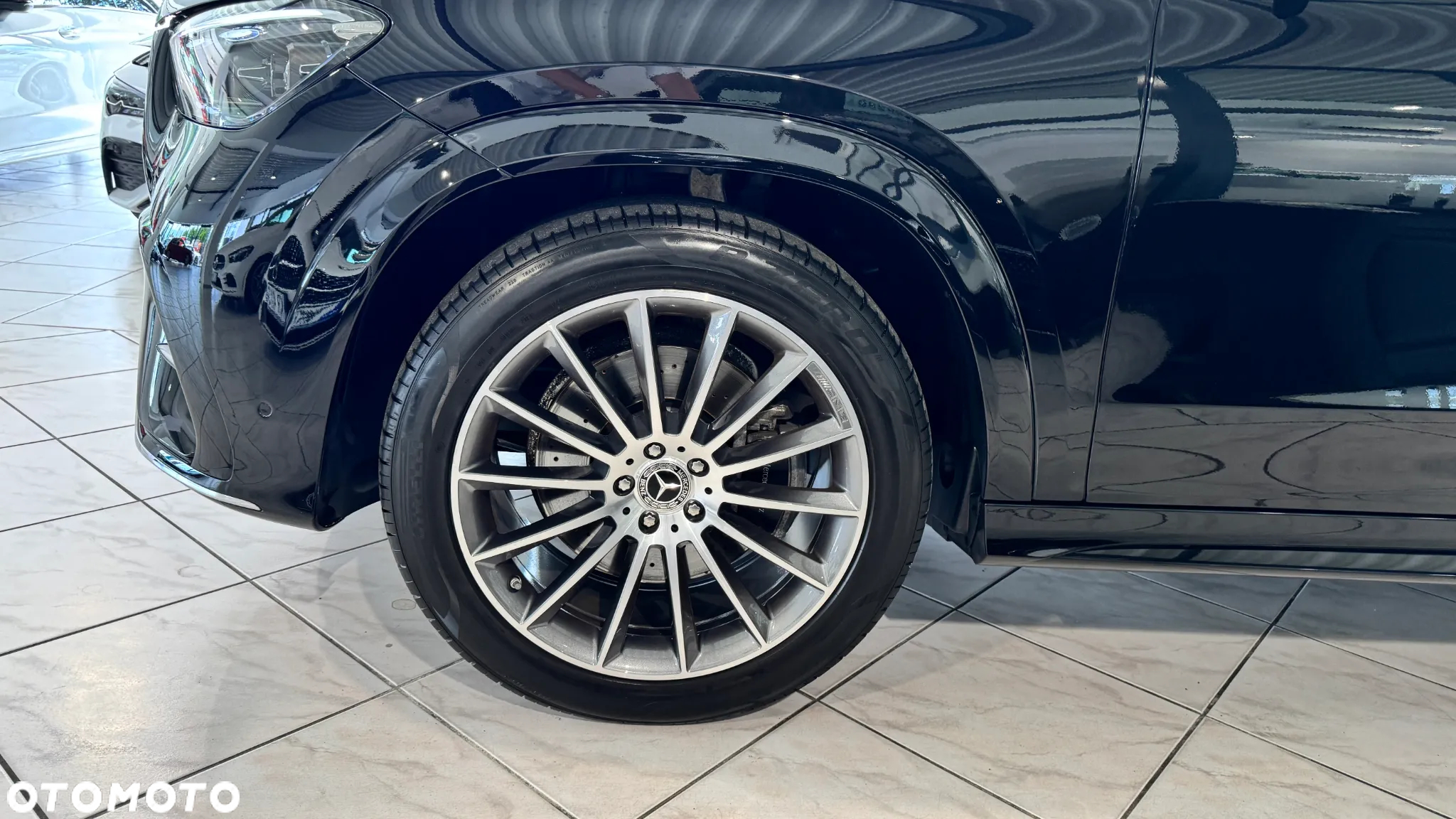 Mercedes-Benz GLE 300 d 4-Matic - 9