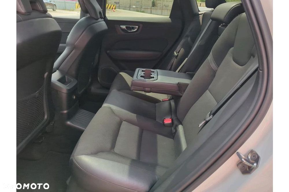 Volvo XC 60 - 11