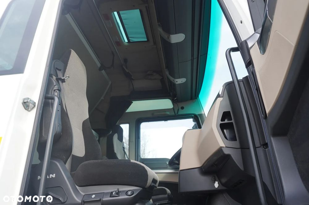MAN TGX 26.470 / NOWA laweta ocynkowana / pokład 950 cm / 2 szt. - 23