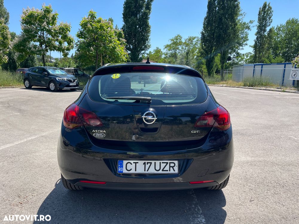 Opel Astra 1.7 CDTI Cosmo - 6