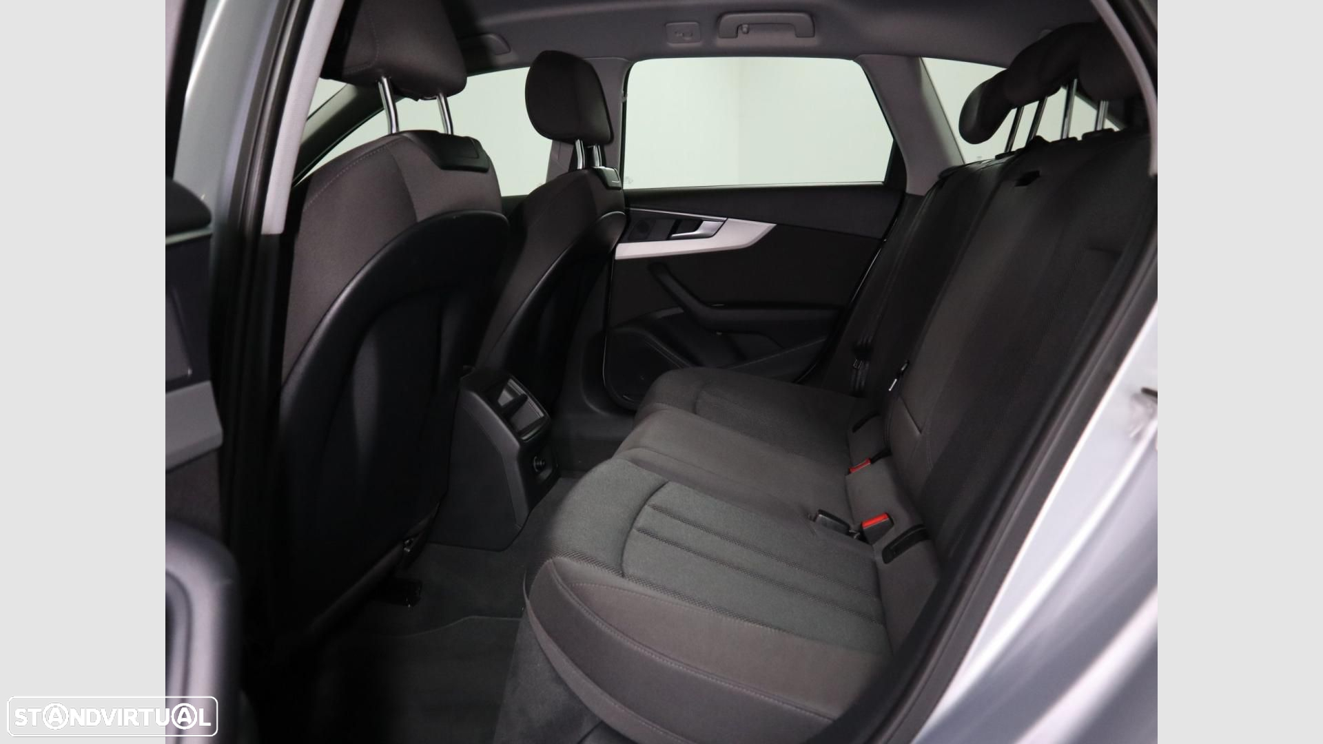 Audi A4 Avant 35 TDI Advanced S tronic - 8