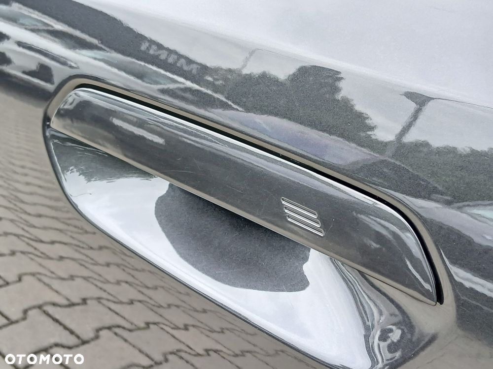BMW Seria 5 520d xDrive mHEV M Sport - 10
