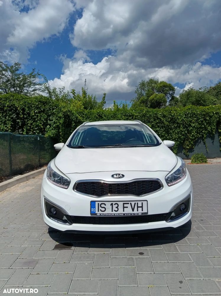 Kia Ceed 1.6 CRDi 136 ISG Spirit - 1