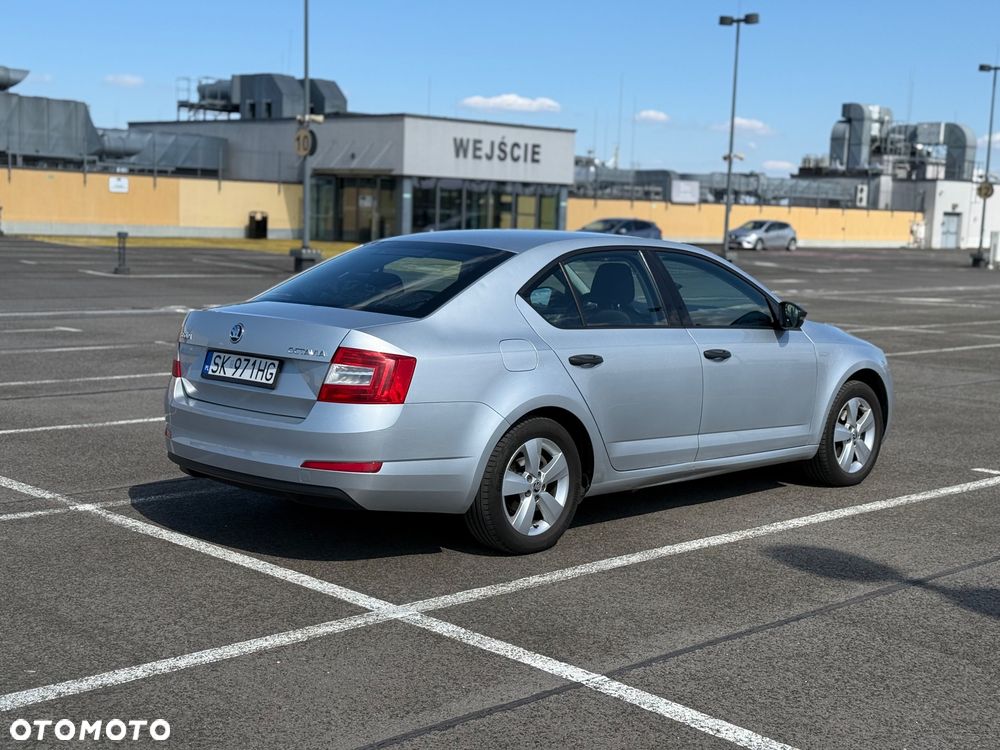 Skoda Octavia - 4