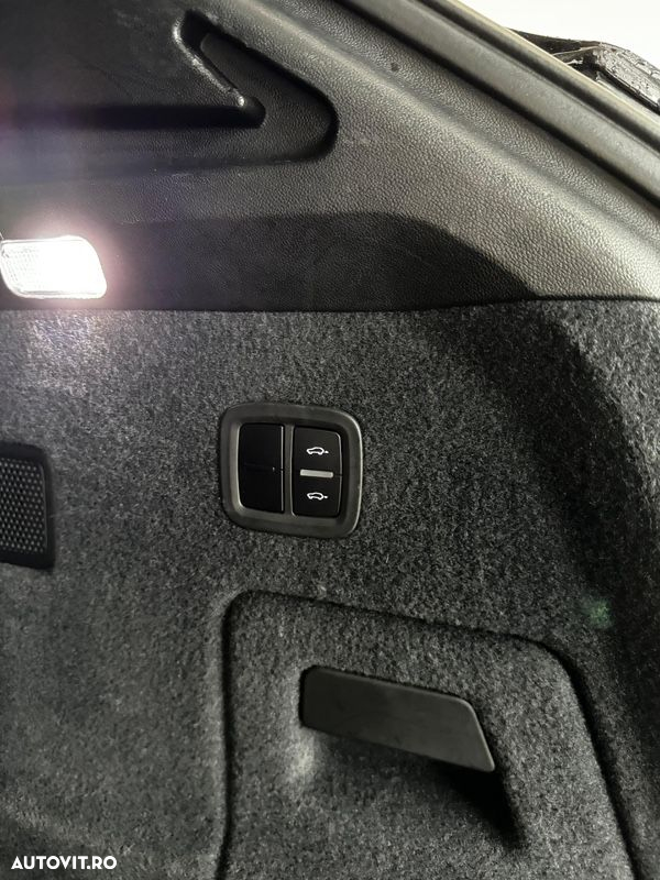 Porsche Cayenne Tiptronic S - 29