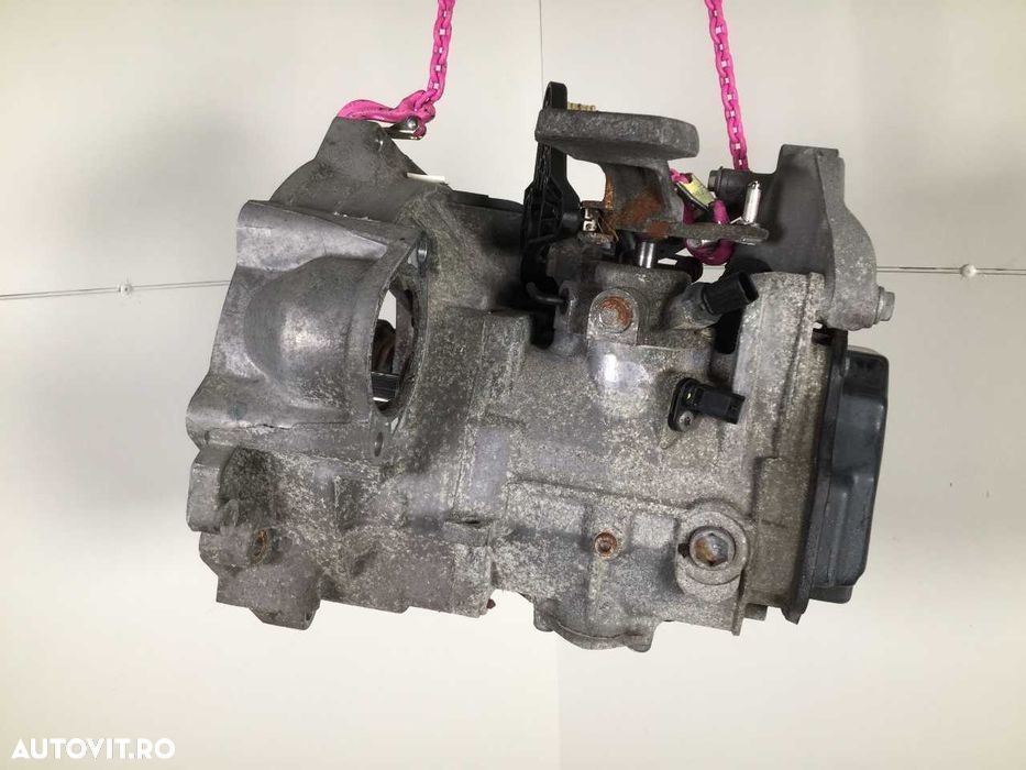 Cutie de viteze VW Golf 6 / VW Passat 1.6 TDI; 5 Trepte; LVB - 4