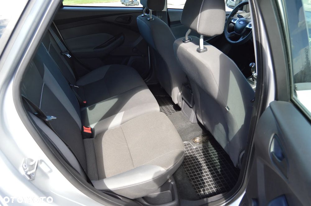 Ford Focus - 16