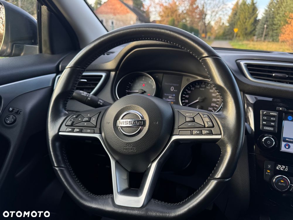 Nissan Qashqai 1.3 DIG-T ACENTA - 25
