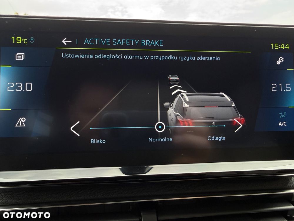 Peugeot 3008 225 e-EAT8 GT Pack - 33