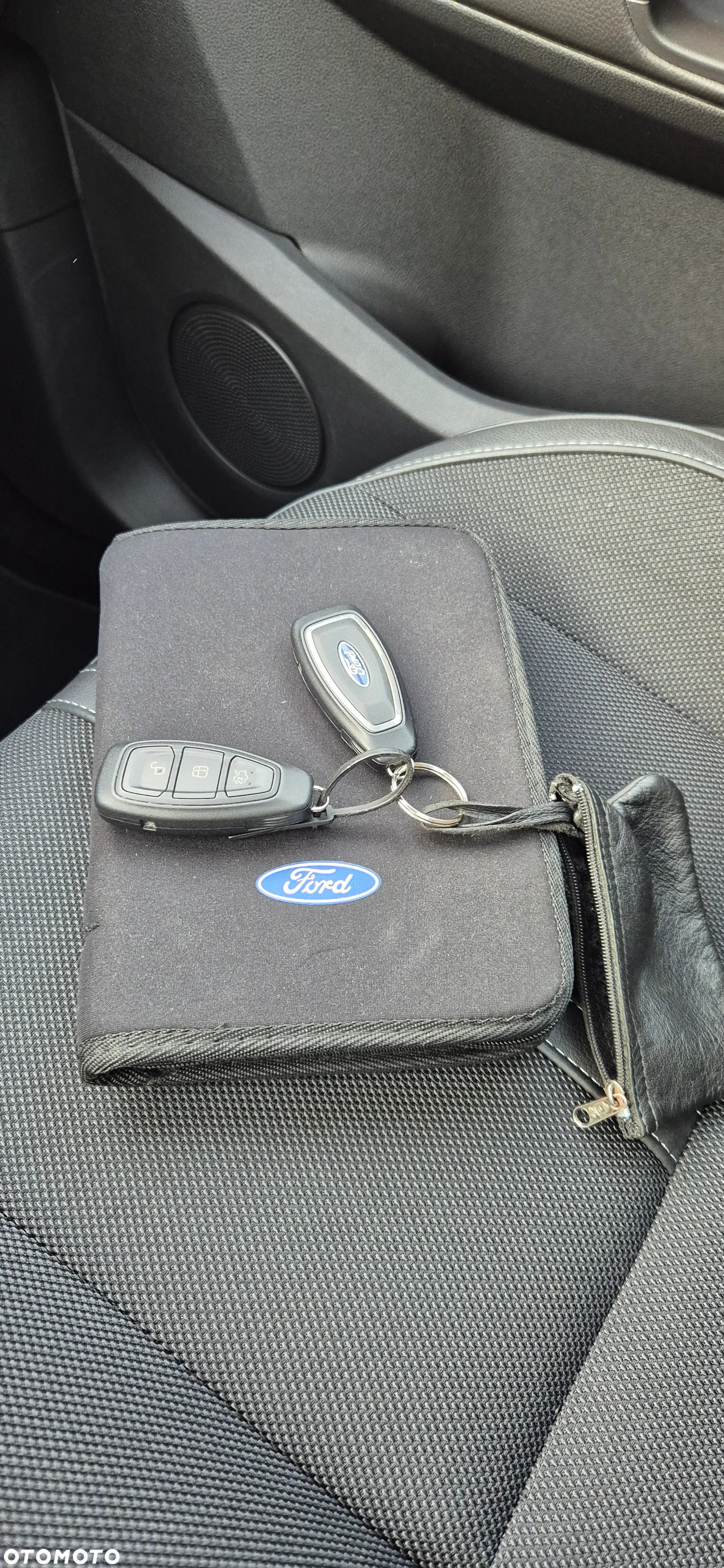 Ford C-MAX 2.0 TDCi Titanium ASS - 16