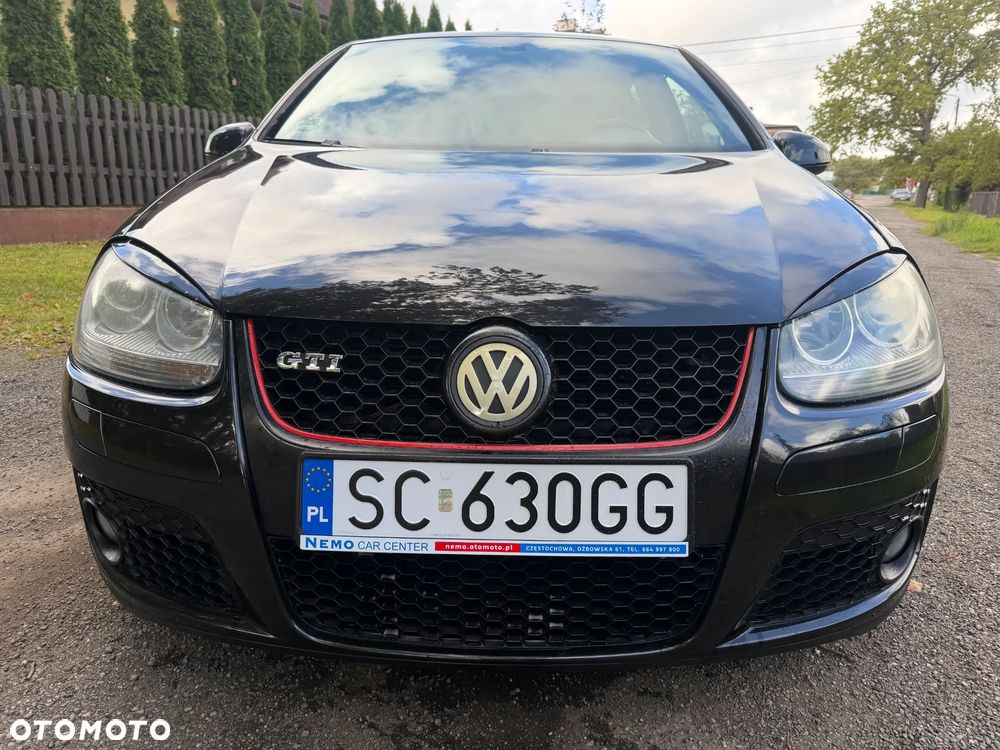 Volkswagen Golf - 36