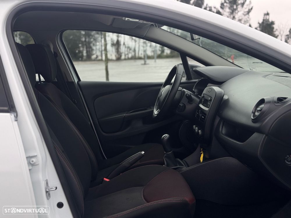 Renault Clio 1.5 dCi Zen - 11