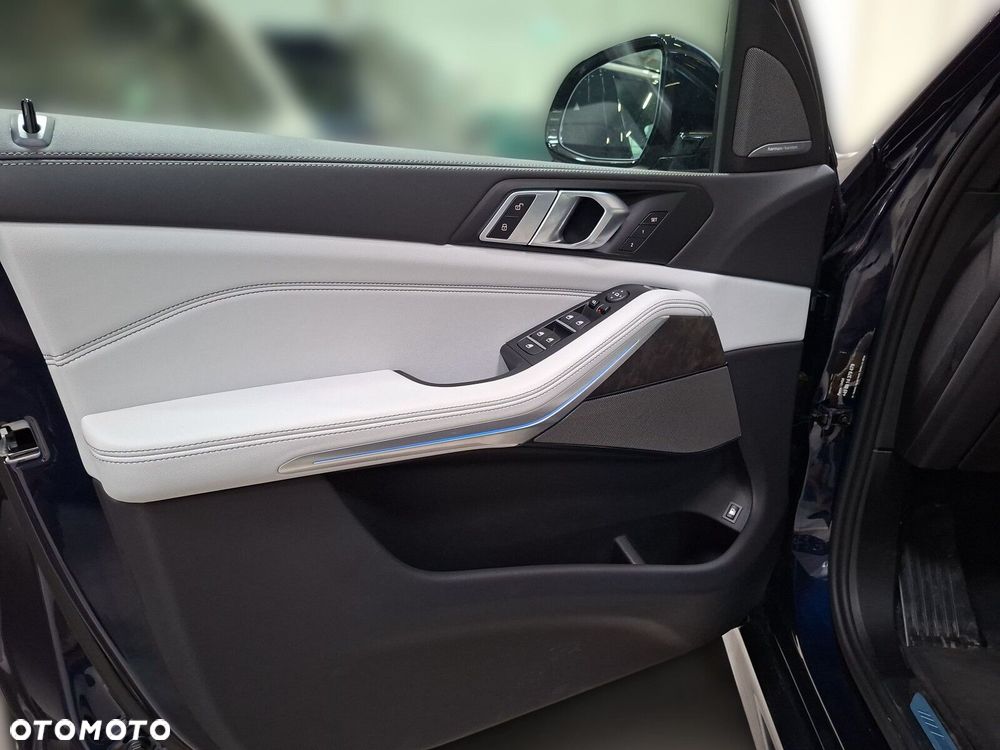 BMW X5 - 12