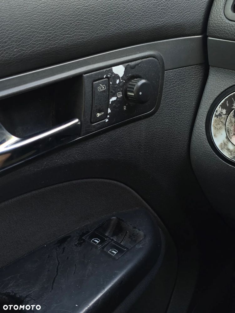Volkswagen Touran 1.9 TDI - 31