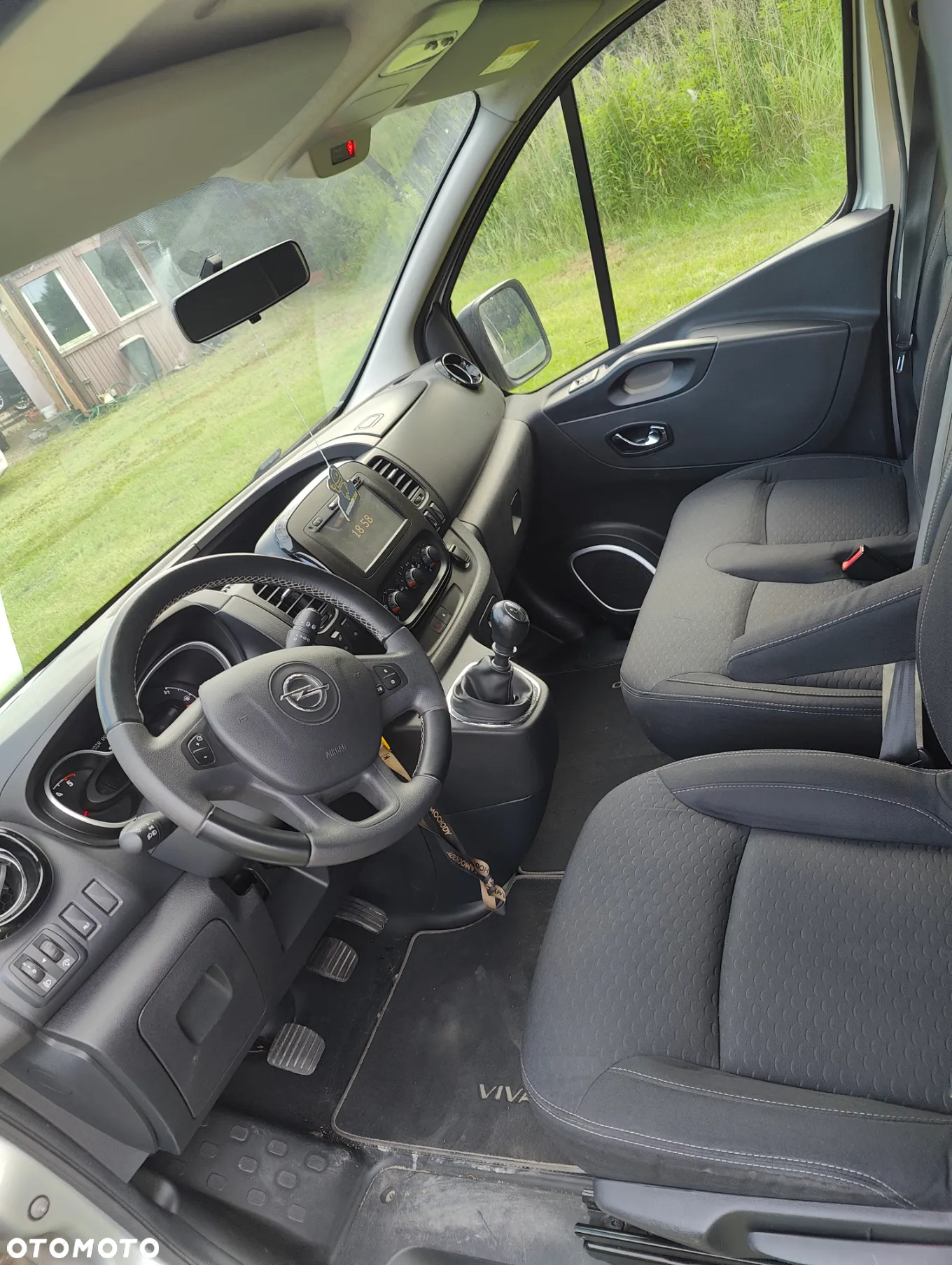 Opel Vivaro L2H1 2,9t Edition Elegance - 28