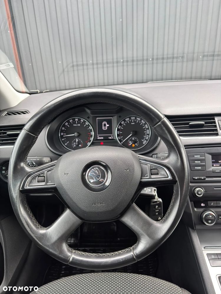Skoda Octavia 1.6 TDI Ambiente - 16
