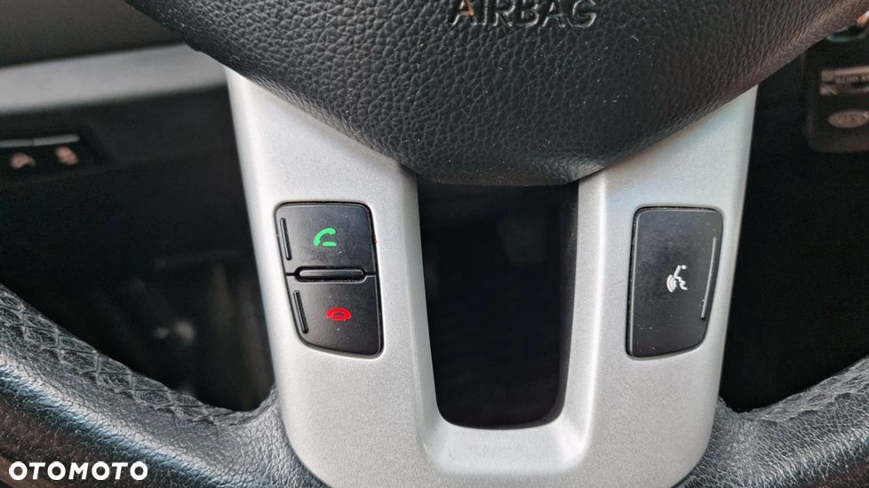 Kia Sportage 2.0 S - 15