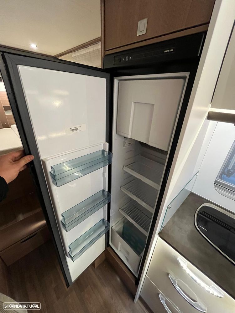 Burstner Lyseo Privilege 690 - 23