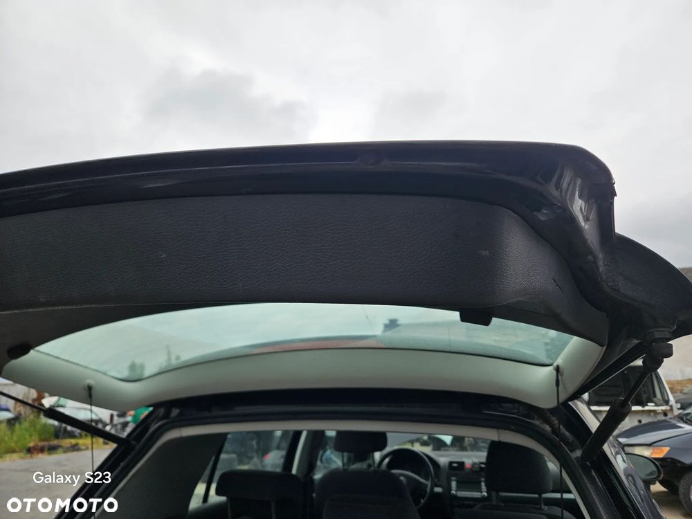 Klapa tylna bagażnika VW Golf 5 V 2006r 5d hatchback LC9Z - 2