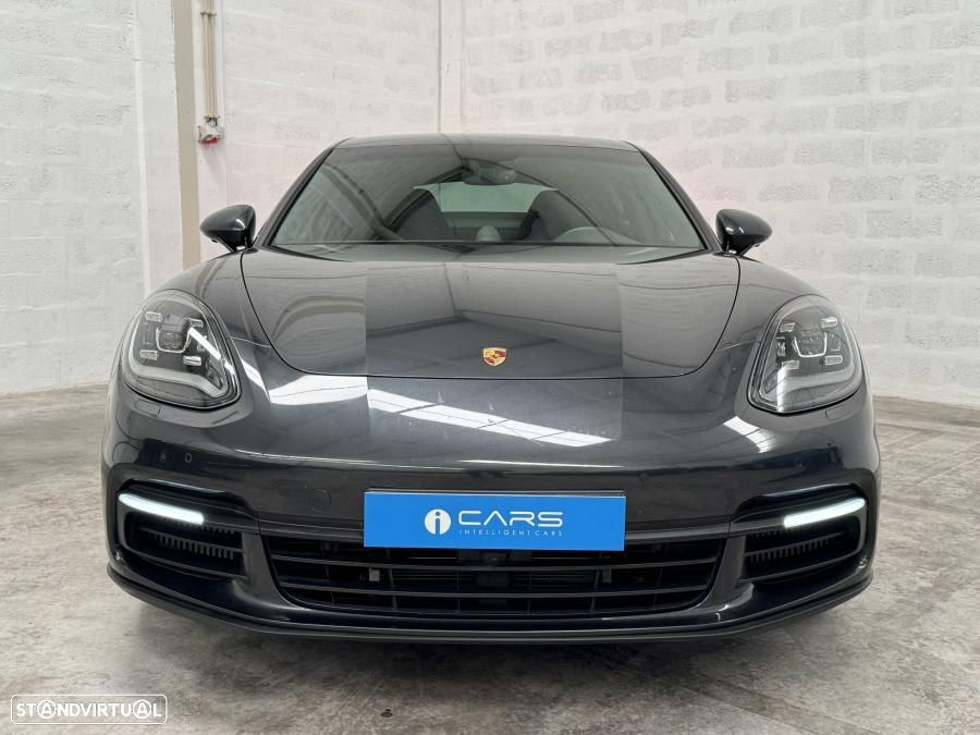 Porsche Panamera 4 E-Hybrid - 8