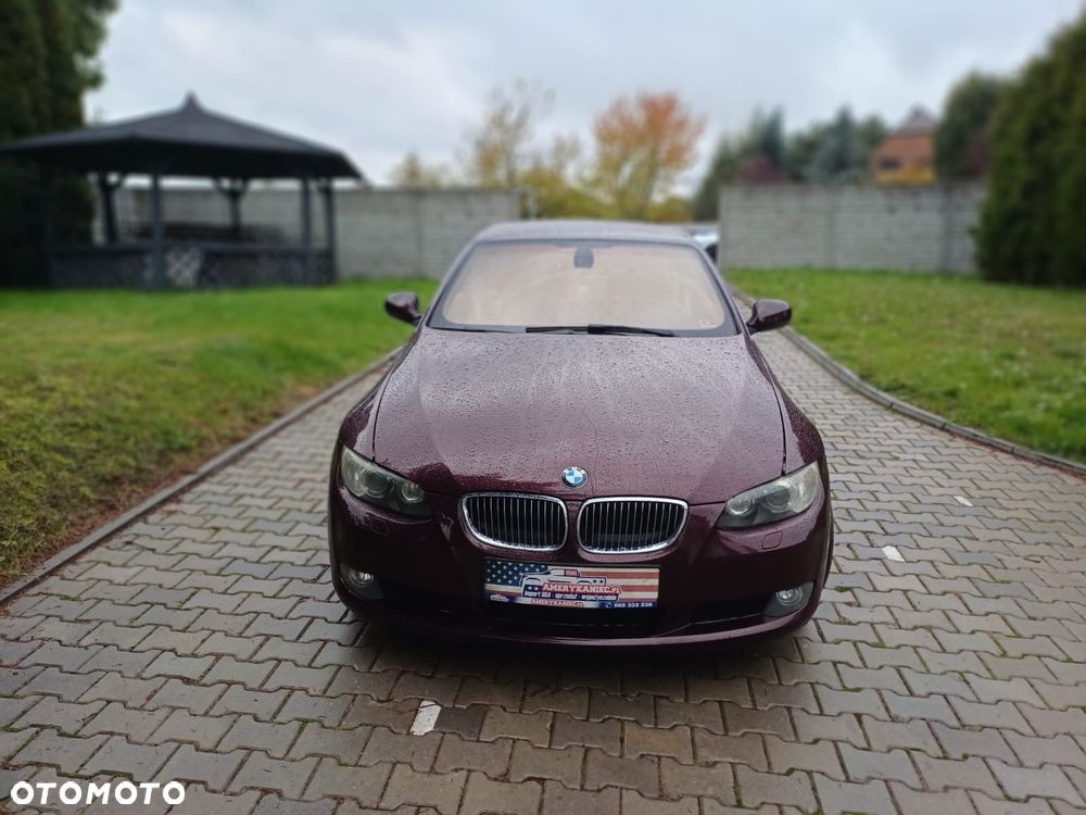BMW Seria 3 335i Cabrio - 3