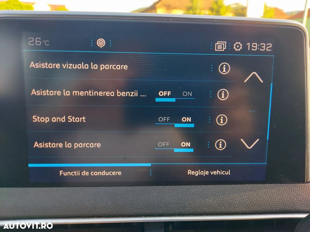 Peugeot 5008 BlueHDI 130 EAT8 GT - 26