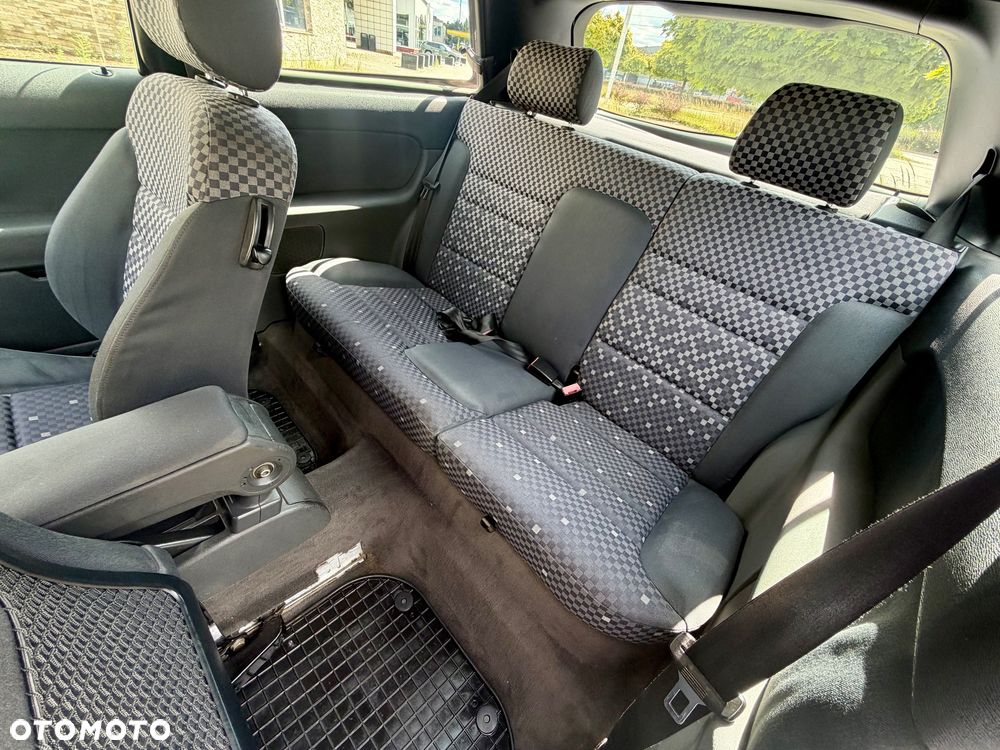 Audi A3 3-drzwiowe 1.9 TDI Ambiente - 11