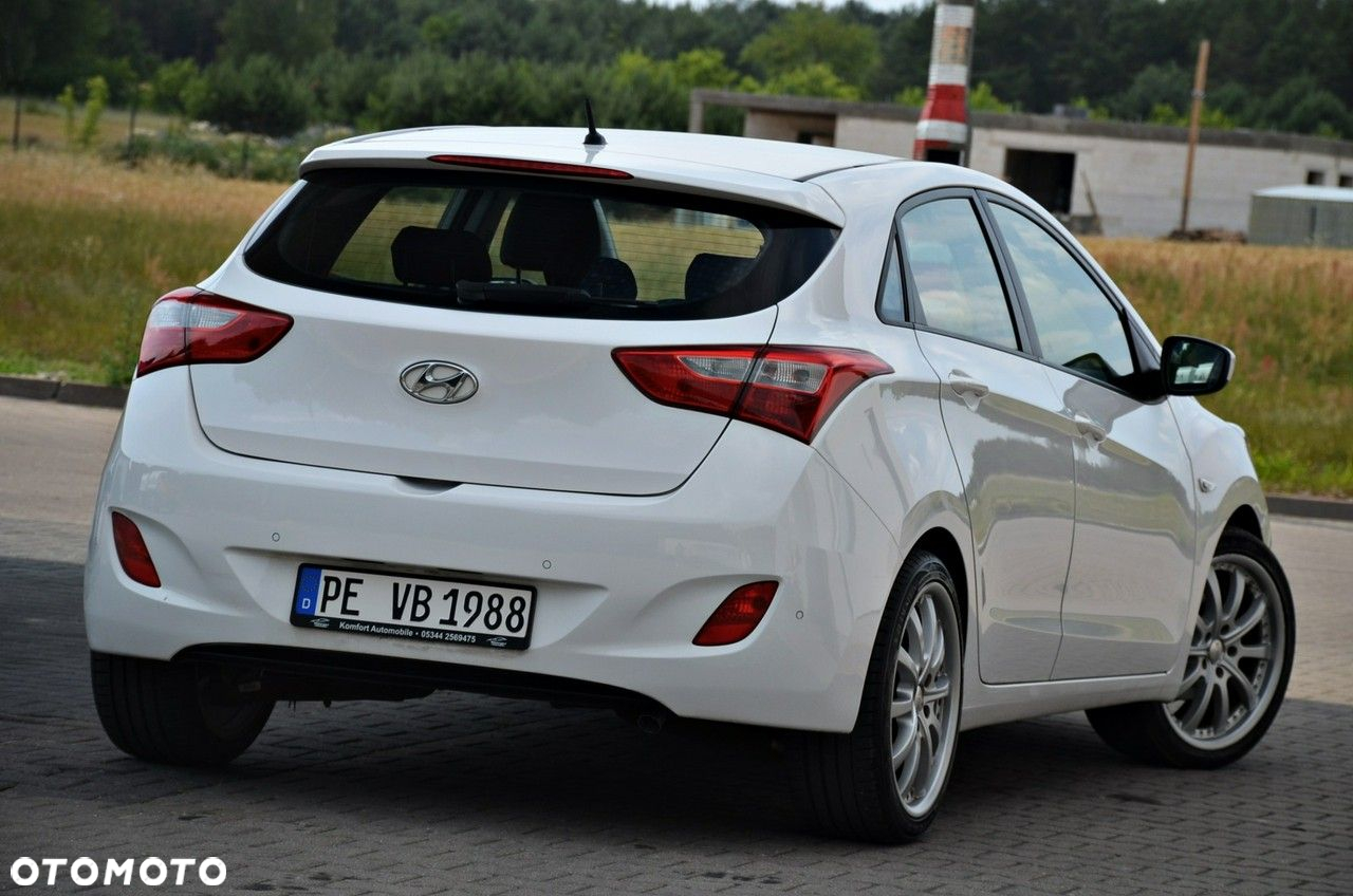Hyundai i30 - 11