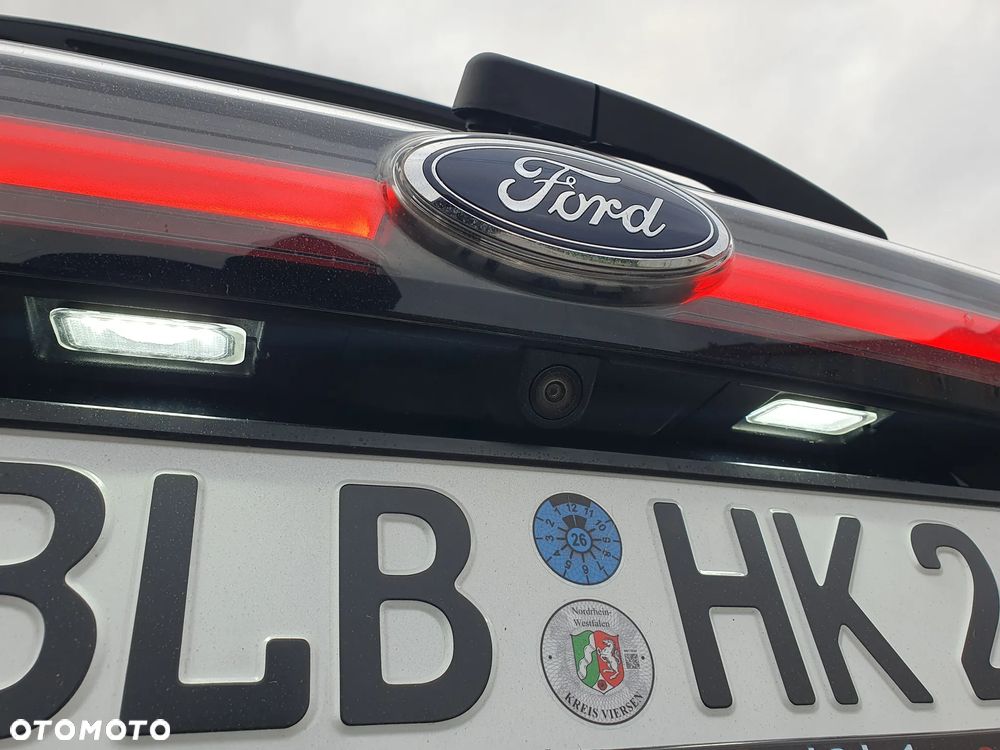 Ford Edge 2.0 TDCi Bi-Turbo 4x4 ST-LINE - 16