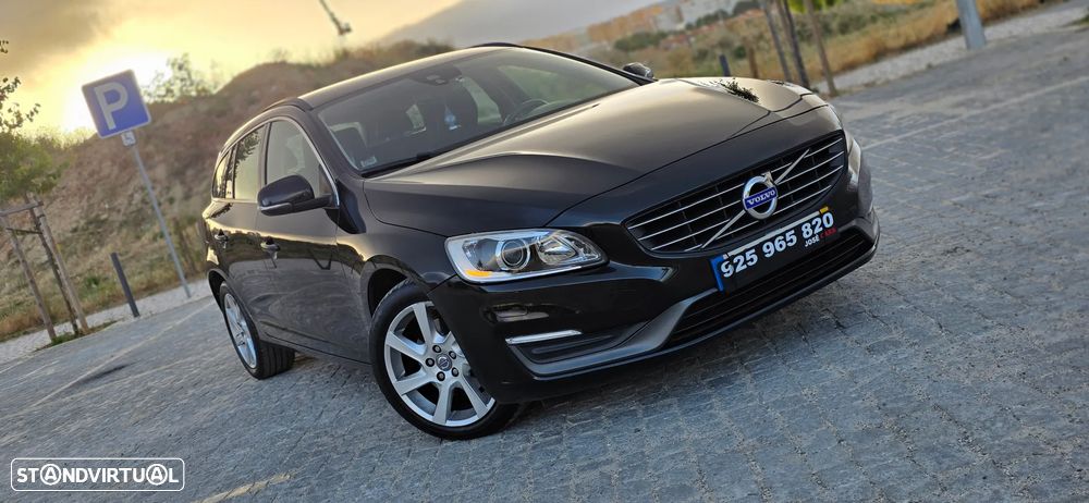 Volvo V60 2.0 D4 Momentum - 16