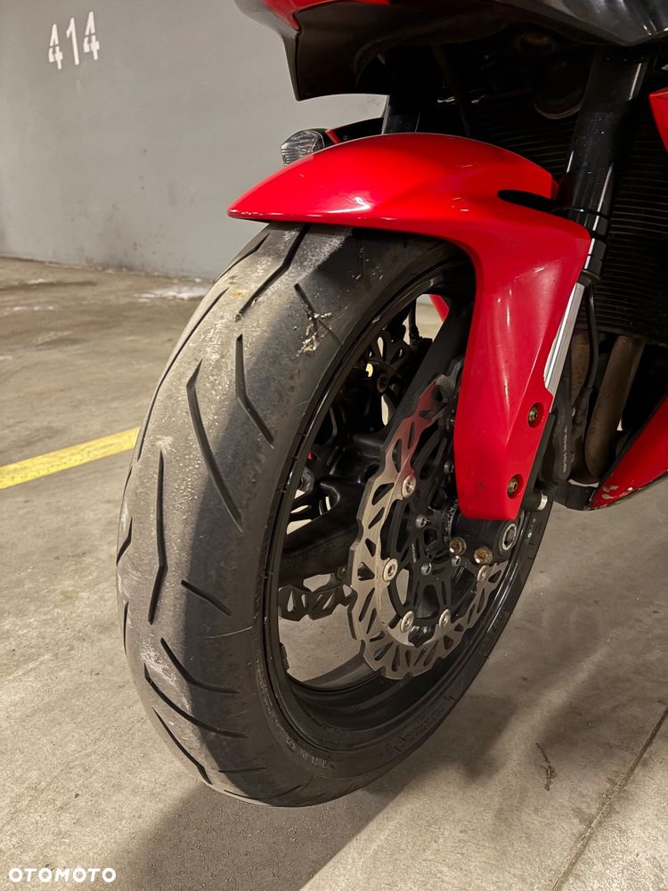 Honda CBR - 14