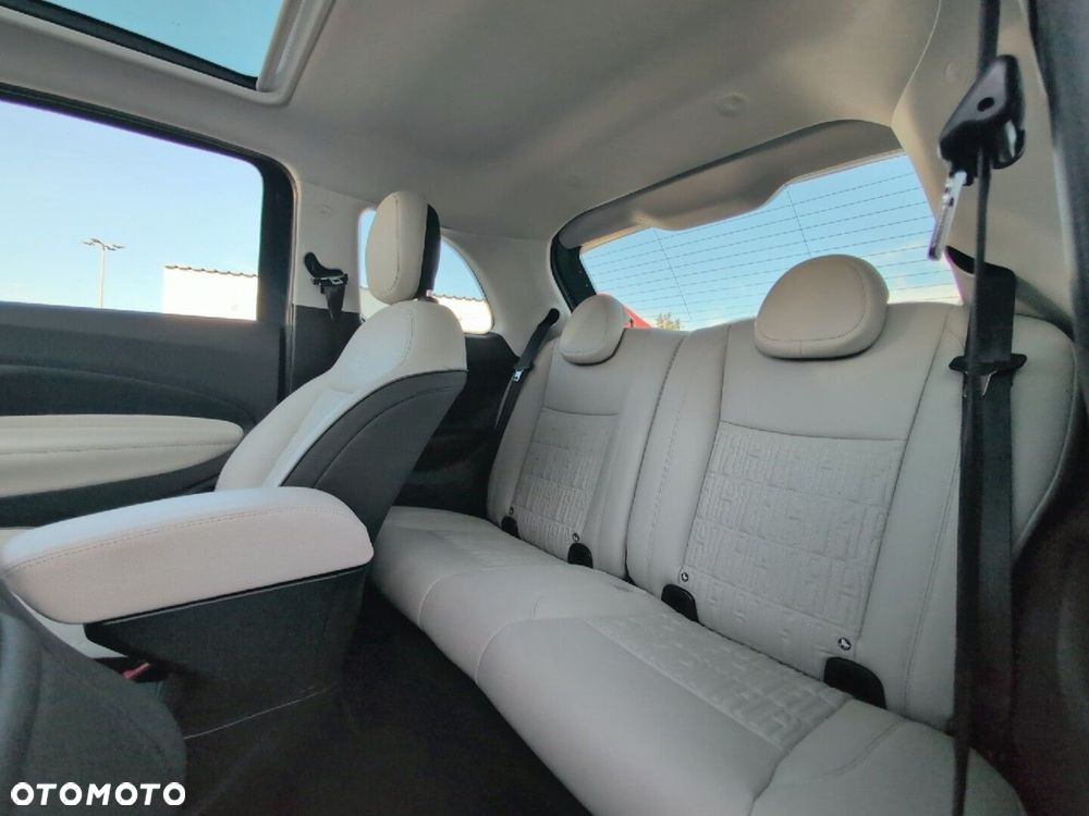 Fiat 500e - 10
