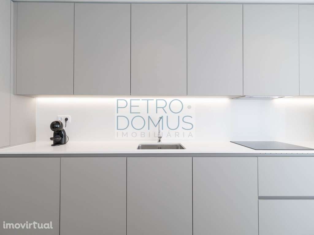 MORADIA ISOLADA T3 COM PISCINA E JARDIM | SINTRA - Grande imagem: 2/10